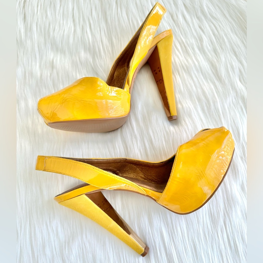 ALDO CANARY PUMP